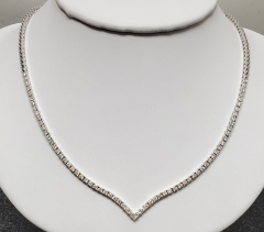 18k White Gold  16" Round Cut Diamonds Tennis Necklace