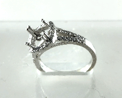 14K White Gold Diamond Halo Split Shank Engagement Ring 0.67