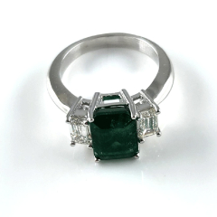 14K White Gold Emerald Color Stone Diamond Baguette Three Stone Solitare Ring 4.26 Ctw