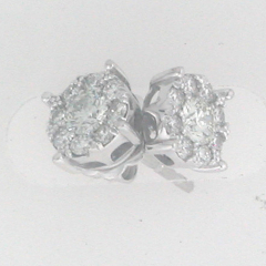 14k White Gold Diamond Cluster Earrings 0.76 Cts