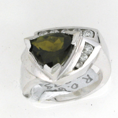 14k White Gold Green Tourmaline Bezel Set Channel Set Diamond Ring 4.55 Ctw