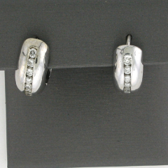 14k White Gold Round Cut Diamonds Channel Set Hoop Earrings 0.56 Ctw 