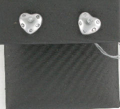 18k White Gold Round Cut Diamonds Heart Shaped Screwback Earrings 0.10 Ctw 