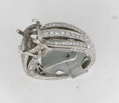 18k White Gold Semi Mount Round Cut and Princess Cut Diamonds Engagement Ring 1.24 Ctw 