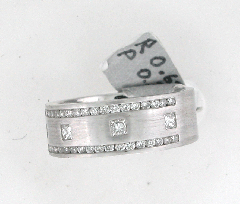 14k White Gold Men's Princess Cut Diamond and Round Cut Diamonds Channel Set Wedding Band 1.04 Ctw 