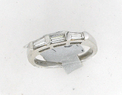 Platnium Three Stone Diamond Baguette Engagement Band 0.45 Ctw 