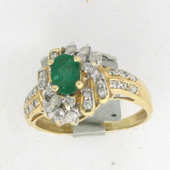 14k Solid Yellow Gold Oval Shape Emerald Center Stone with Round Cut Diamonds 1.43 Ctw 