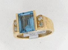 14k Solid Yellow Gold Men's Blue Topaz Center Stone Round Cut Diamond Side Stones Ring 4.51 Ctw 