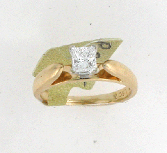 14k Solid Yellow Princess Cut Diamond Center Stone Solitaire Engagement Ring 0.35 Ctw 
