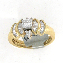 14k Solid Yellow Gold Princess Diamond Center Stone with Round Cut Diamonds and Diamond Baguettes Wedding Set 1.14 Ctw 