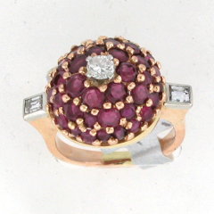 14k Rose Gold Round Shape Diamond Center Stone with Round Shape Rubies and Two Side Diamond Princess Cuts Ring 2.15 Ctw 
