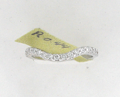14k White Gold Round Cut Diamonds Curved Wedding Band 0.44 Ctw