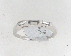 14k White Gold Two Side Diamond Baguettes Wedding Band 0.20 Ctw 