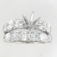 14k White Gold Semi Mount Round and Oval Cut Diamonds Wedding Set