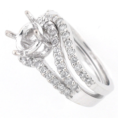 14k  Semi Mount Split Shank Curved Diamond Wedding Set 0.84 Carats