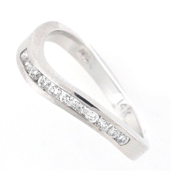 14k White Gold Curved Diamond Anniversary Band 0.24 Cts