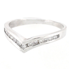 14k White Gold Curved Diamond Anniversary Band 0.25 Cts